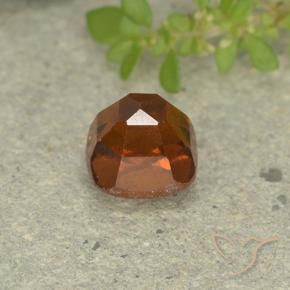 Granato hessonite Arancio medio-scuro naturale da 1.81 ct, Cuscino, VVS-VS