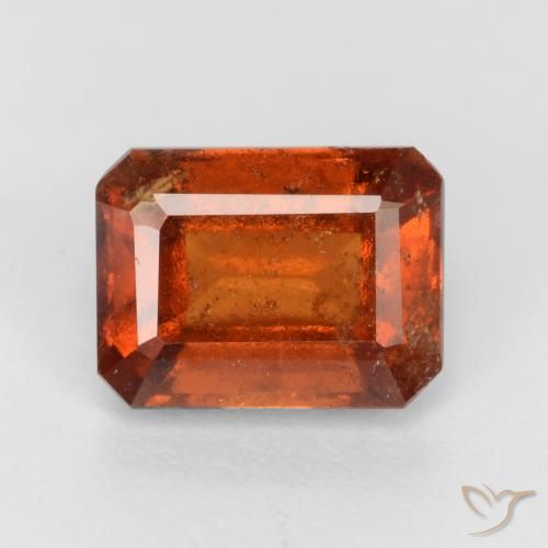Granato hessonite Arancia Fuoco naturale da 2.22 ct, Ottagonale / Taglio smeraldo, VS-SI