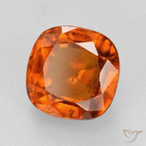 Granato hessonite Arancia Fuoco naturale da 1.95 ct, Cuscino, VS-SI