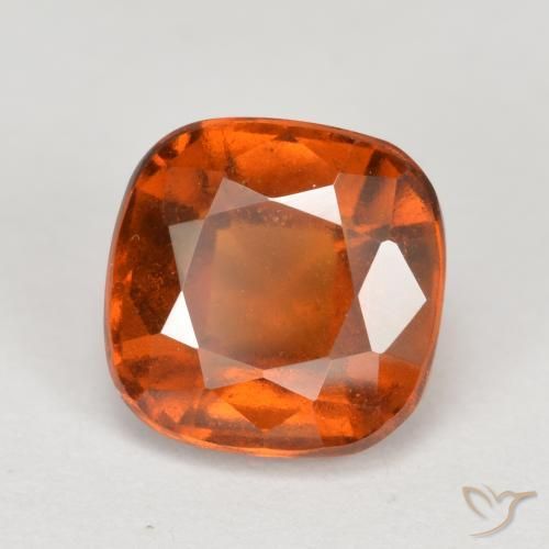Granato hessonite Arancio medio-scuro naturale da 2.21 ct, Cuscino, VS