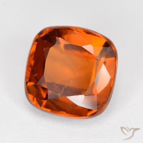 Granato hessonite Arancio Medio naturale da 2.24 ct, Cuscino, VS-SI