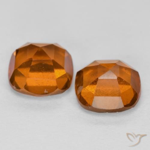 Gemme di Granato hessonite Arancio medio-scuro naturale da 2.46 ct, Cuscino, VS-SI
