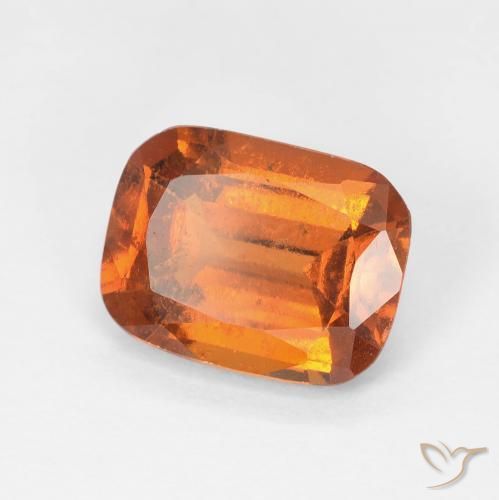 Granato hessonite Medium Dark-Orange naturale da 2.28 ct, Cuscino, VS