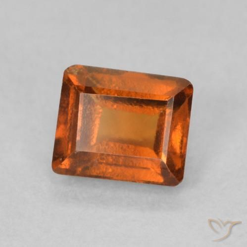 Granato hessonite Arancio Medio naturale da 0.66 ct, Taglio a baguette, VS