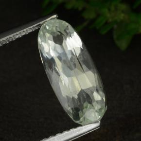 Nascosto Verde chiaro naturale da 3.46 ct, Taglio ovale, VS