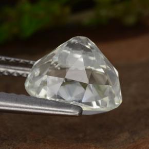 Nascosto Verde chiaro naturale da 2.60 ct, Taglio ovale, VVS-VS