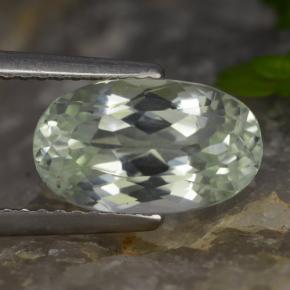 Nascosto Verde chiaro naturale da 3.32 ct, Taglio ovale, VVS-VS