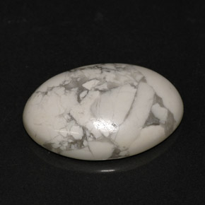 Howlite naturale bianco da 9,53 ct, taglio ovale, opaco