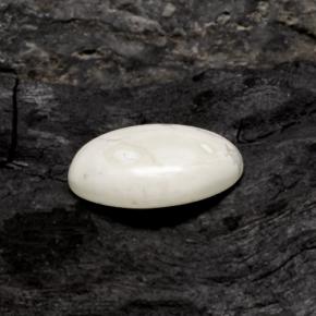 Howlite naturale bianco da 9,74 ct, taglio ovale, opaco