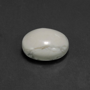 Howlite naturale bianco da 2,63 ct, taglio ovale, opaco