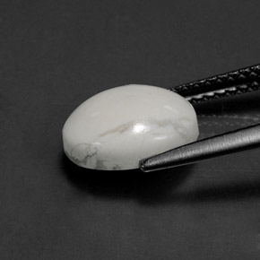 Howlite naturale bianco da 2,63 ct, taglio ovale, opaco