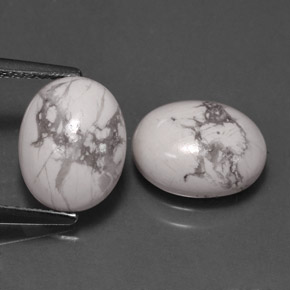Howlite naturale bianco da  ct, taglio ovale, opaco