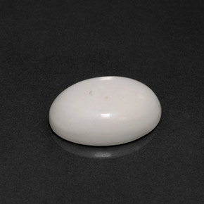 Howlite naturale bianco da 8,21 ct, taglio ovale, opaco