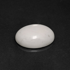 Howlite naturale bianco da 8,38 ct, taglio ovale, opaco