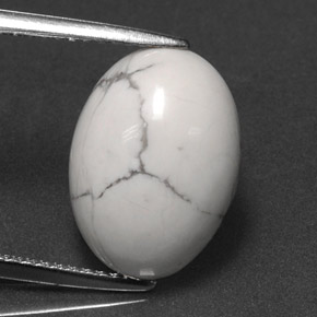 Howlite naturale bianco da 5,87 ct, taglio ovale, opaco