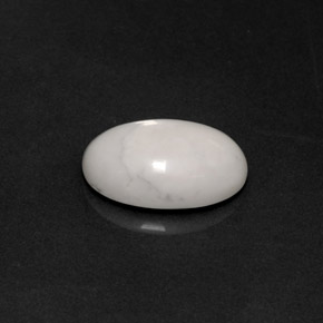 Howlite naturale bianco da 4,74 ct, taglio ovale, opaco