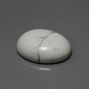 Howlite naturale bianco da 8,27 ct, taglio ovale, opaco