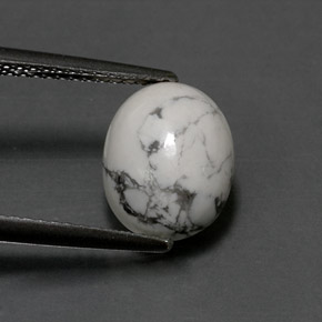 Howlite naturale bianco da 2,41 ct, taglio ovale, opaco