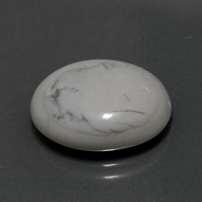 Howlite naturale bianco da 8,19 ct, taglio ovale, opaco