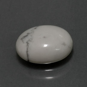 Howlite naturale bianco da 2,52 ct, taglio ovale, opaco