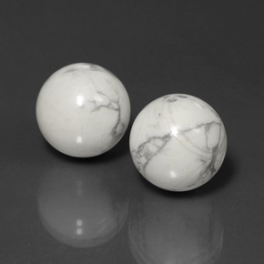Howlite naturale bianco da 45,57 ct, sfera / palla, opaco