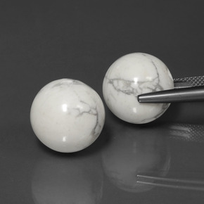 Howlite naturale bianco da 45,57 ct, sfera / palla, opaco