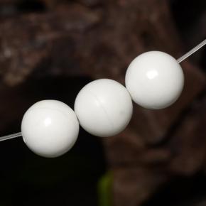 Howlite naturale bianco da 14,13 ct, sfera / palla, opaco