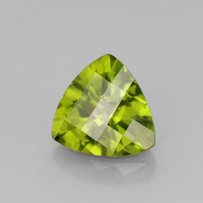 Idocrasio Verde oliva naturale da 1.30 ct, Taglio trillion, VS