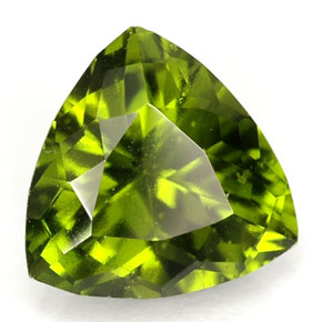 Idocrasio Verde oliva naturale da 1.56 ct, Taglio trillion, VS