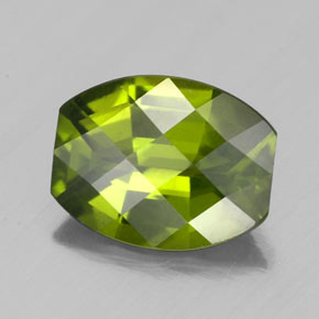 Idocrasio Verde oliva naturale da 1.96 ct, Taglio a cuscino, VS