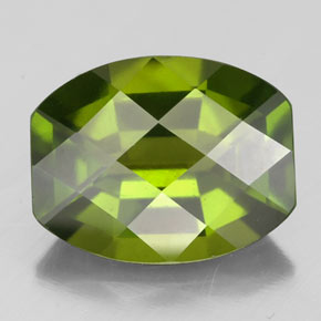 Idocrasio Verde oliva naturale da 4.70 ct, Taglio a cuscino, VS
