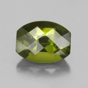 Idocrasio naturale verde da 2,33 ct, forma fantasia, VS