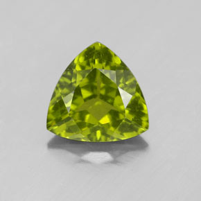 Idocrasio Verde oliva naturale da 1.60 ct, Taglio trillion, VS