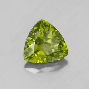 Idocrasio Verde oliva naturale da 1.60 ct, Taglio trillion, VS