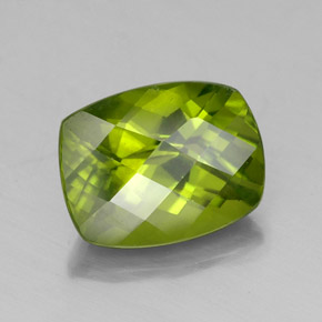 Idocrasio naturale verde da 2,40 ct, taglio a cuscino, VS