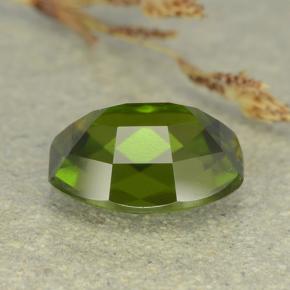 Idocrasio Verde oliva naturale da 2.57 ct, Forma fantasia, VVS-VS
