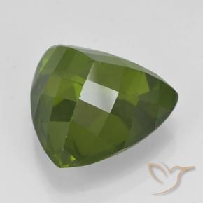 Idocrasio Alghe Verdi naturale da 5.45 ct, Taglio trillion, VS