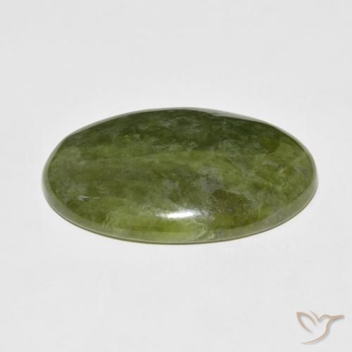 Idocrasio Terra Verde naturale da 37.66 ct, Ovale, Opaco