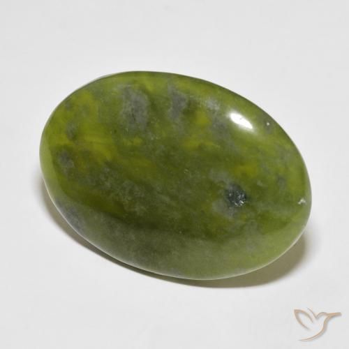 Idocrasio Verde medio naturale da 39.90 ct, Ovale, Opaco