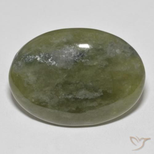 34.32ct Naturale Verde caldo Idocrasio, Ovale, Opaco