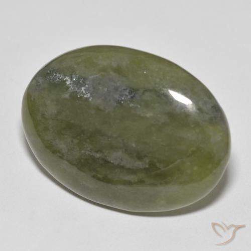Idocrasio Verde caldo naturale da 34.32 ct, Ovale, Opaco