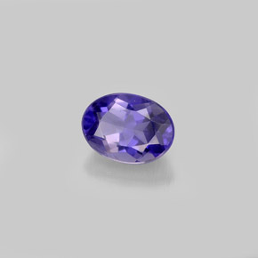 Iolite Viola naturale da 0.83 ct, Taglio ovale, VVS-VS