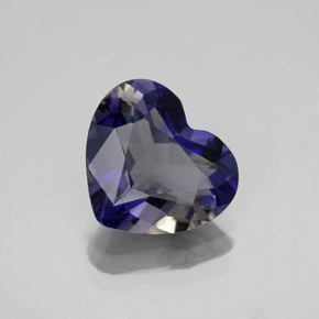 Iolite naturale blu da 2,46 ct, a forma di cuore, VS