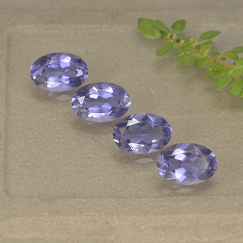 Iolite naturale viola da 1,52 ct, taglio ovale, VS