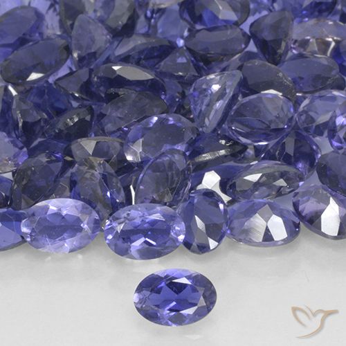 0.40ct Naturale Blu argenteo Iolite, Ovale, VS
