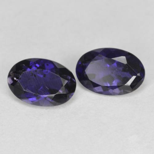 Gemme di Iolite Viola scuro naturale da 0.73 ct, Taglio ovale, VS-SI