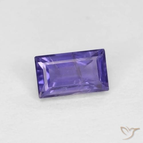 Iolite Viola Intenso naturale da 0.30 ct, Taglio a baguette, VS