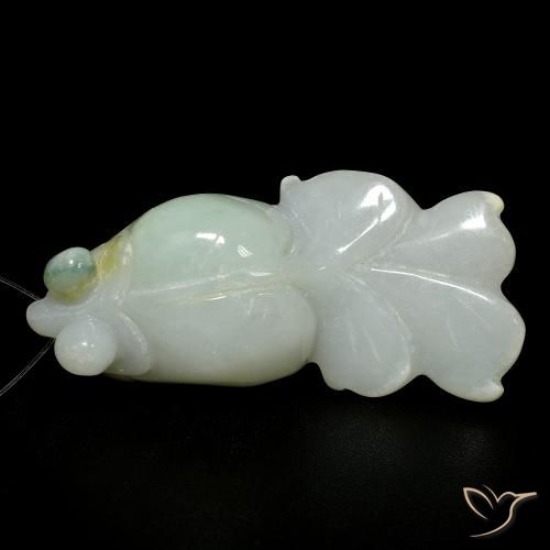 Giada Verde grigiastro naturale da 68.00 ct, Taglio a fantasia, Traslucido