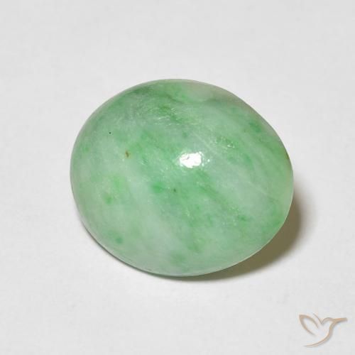 Giada Verde caldo naturale da 3.88 ct, Ovale, Opaco