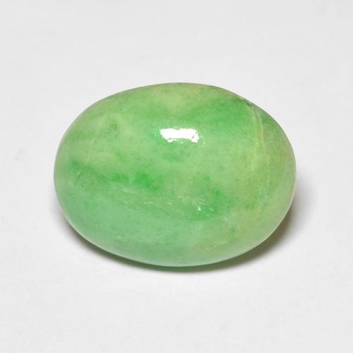 Giada naturale verde da 4,86 ct, taglio ovale, opaco